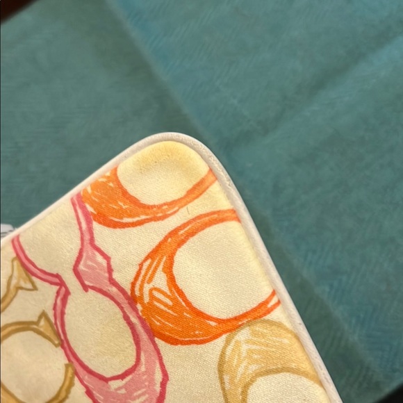 Coach colorful Wristlet with Signature Pattern - Picture 5 of 7